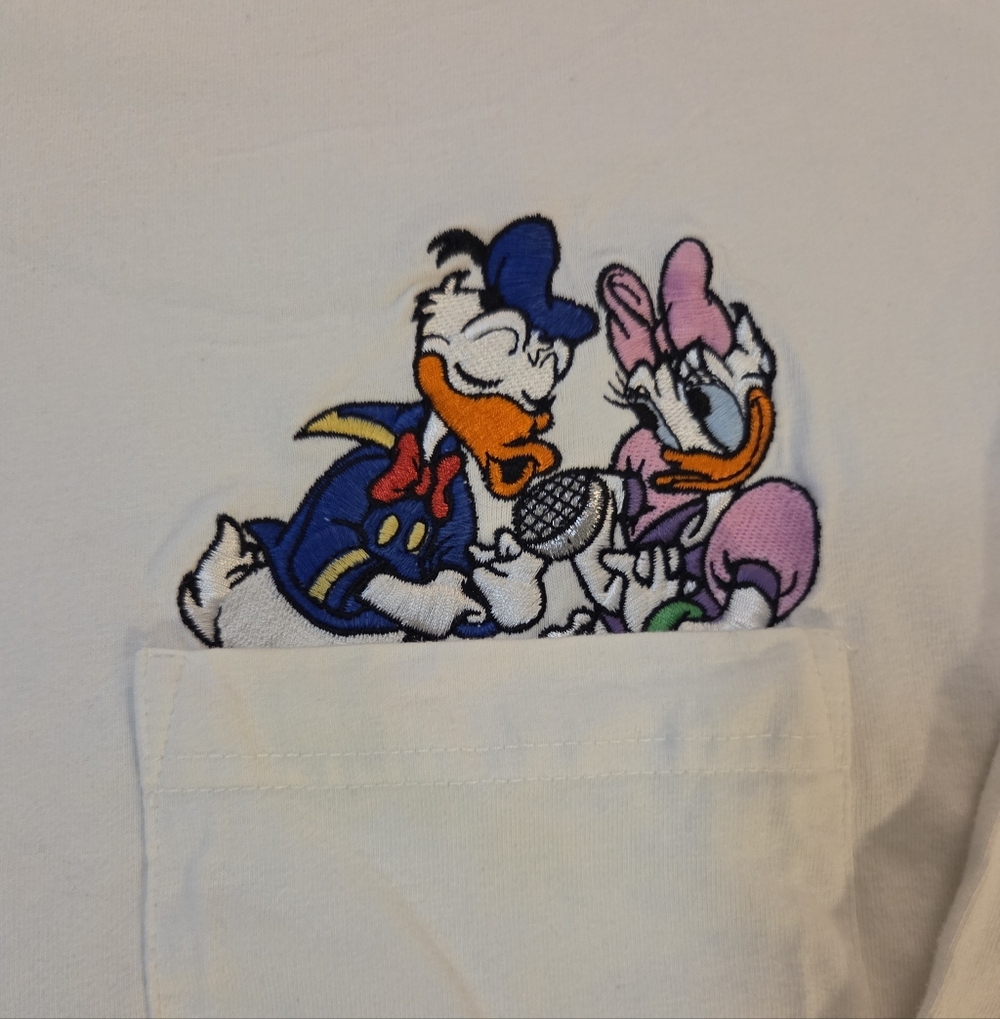 Vintage Donald Duck & Daisy Duck Disney Graphic Long Sleeve Shirt embroidered